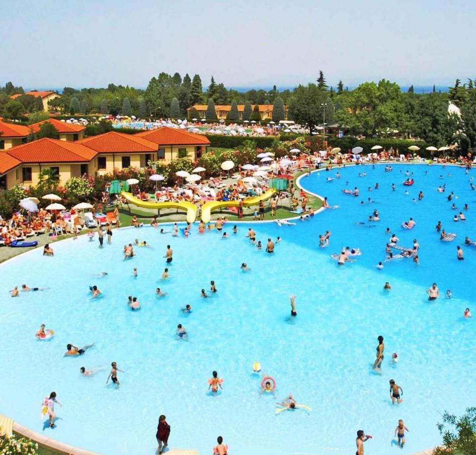 Appartamento Camping Bella Italia in Peschiera del Garda - Gardasee Esterno foto